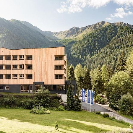 Falkensteiner Hotel Antholz - Adults Only Extérieur photo