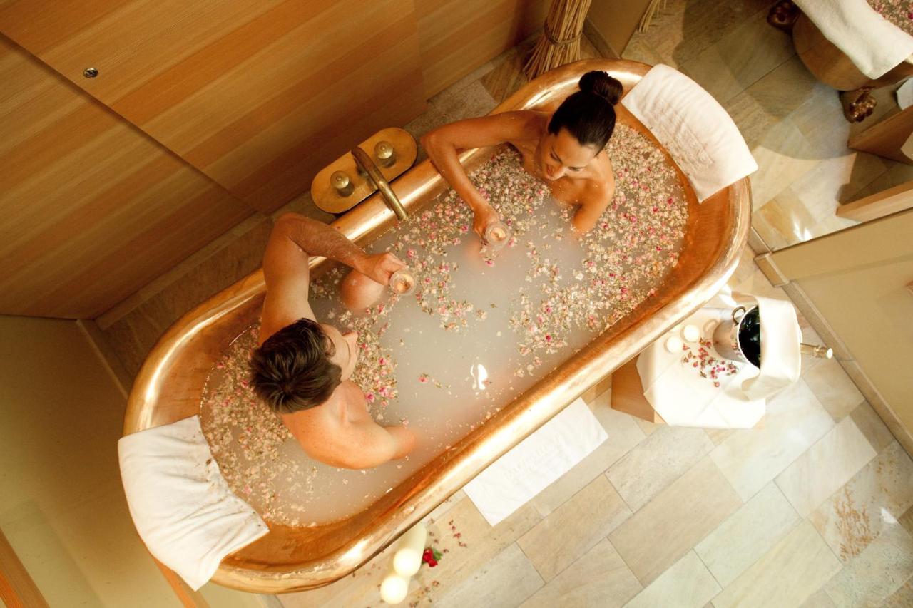 Falkensteiner Hotel Antholz - Adults Only Extérieur photo